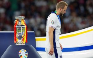 Harry Kane và nỗi ám ảnh danh hiệu Tiền đạo vĩ đại nhất chưa từng vô địch