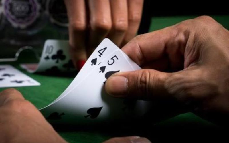 Trình tự các bước phân tích hành vi đối thủ trên bàn chơi