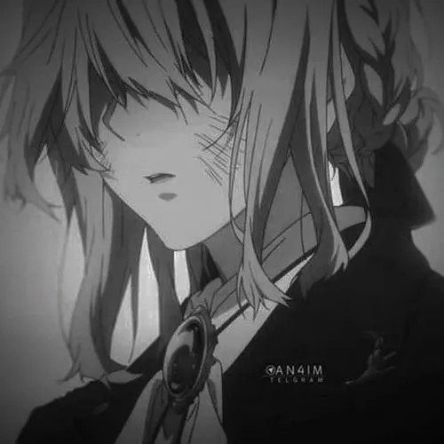Nữ anime rơi nước mắt trong bóng tối thuộc không khí buồn
