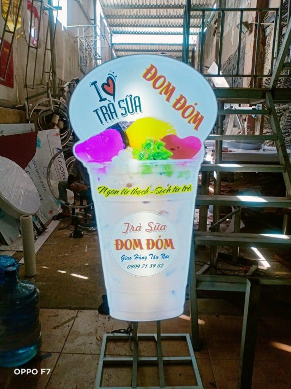 Hộp đèn trà sữa Đom Đóm