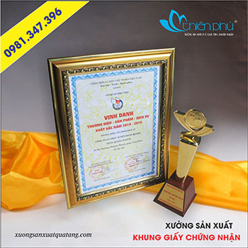Khung giấy chứng nhận với nhiều kiểu dáng