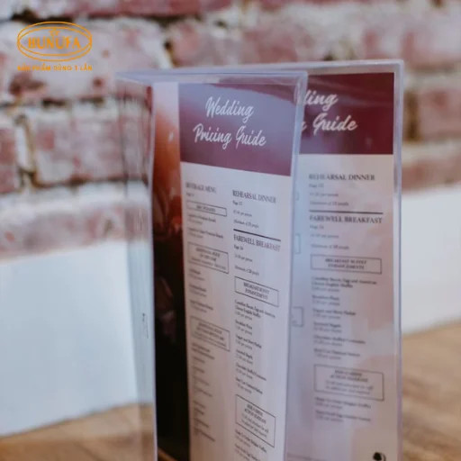 Menu cuốn với thiết kế hiện đại, dễ lật