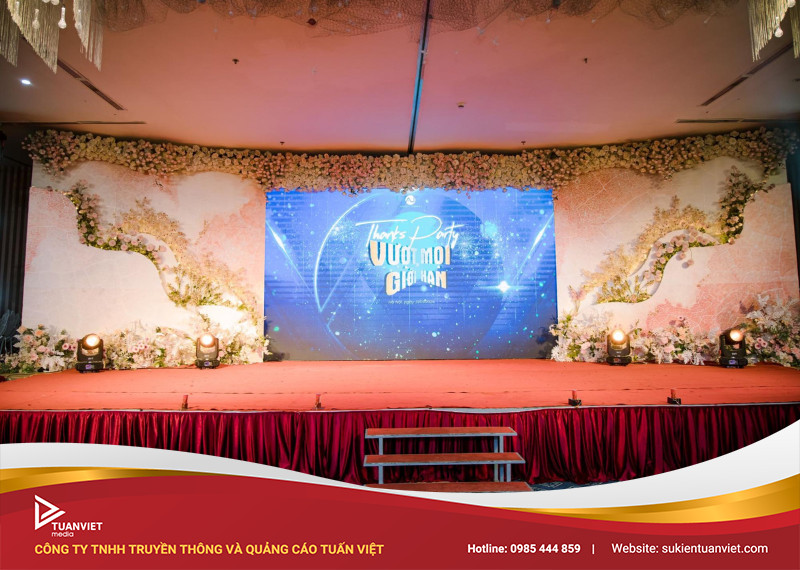 Backdrop tất niên mới nhất