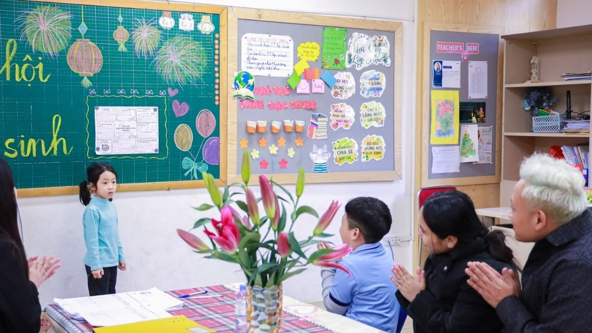 Trang trí lớp học hạnh phúc ở tiểu học