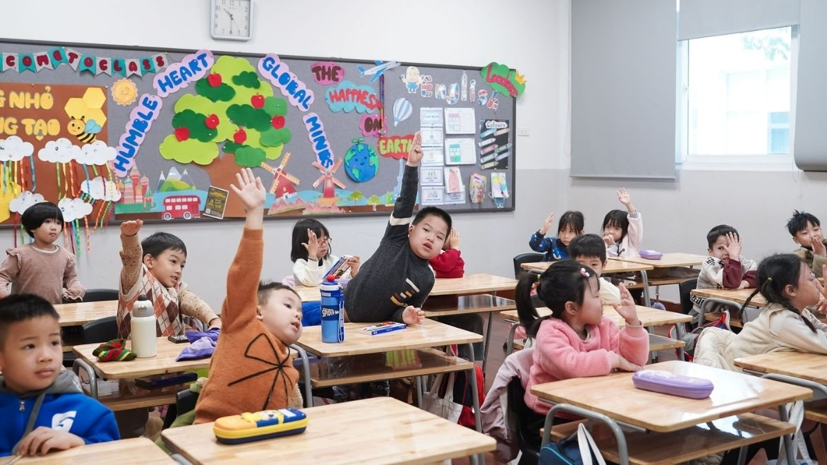 Trang trí lớp học hạnh phúc cho học sinh