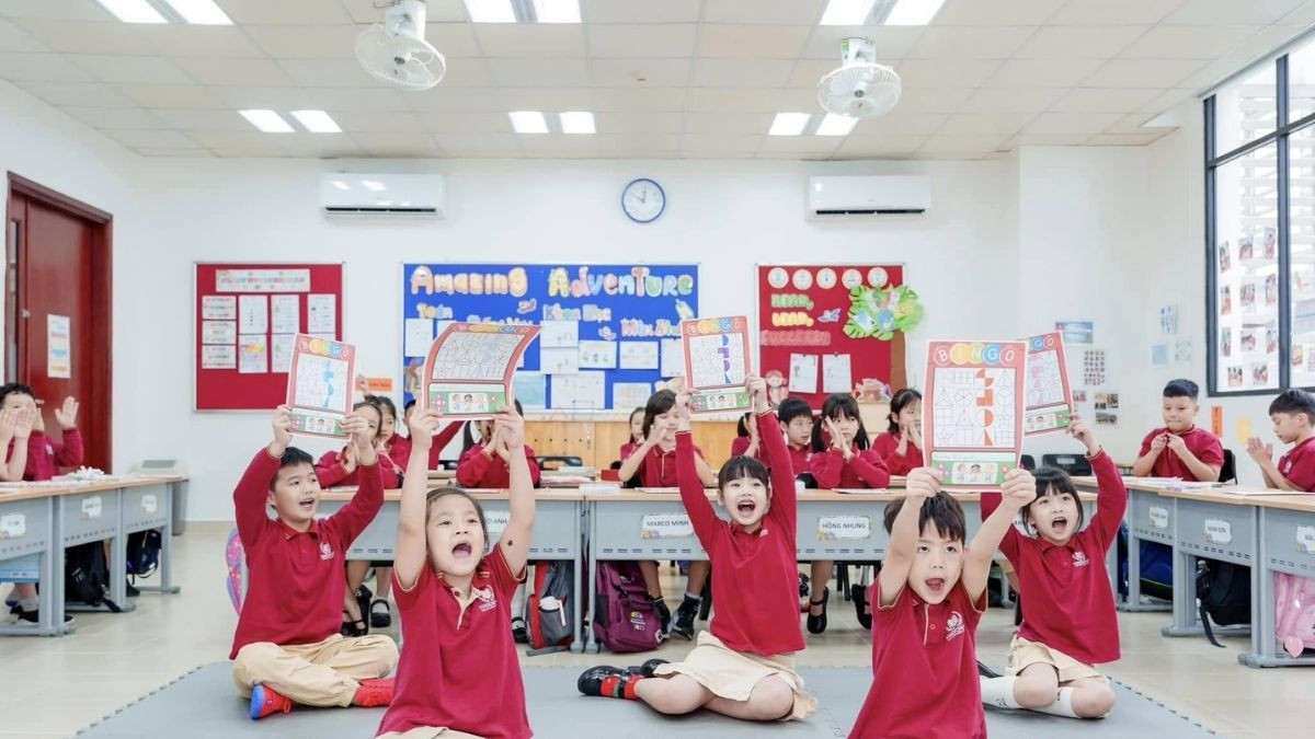 Lớp 4 tiểu học không gian đẹp