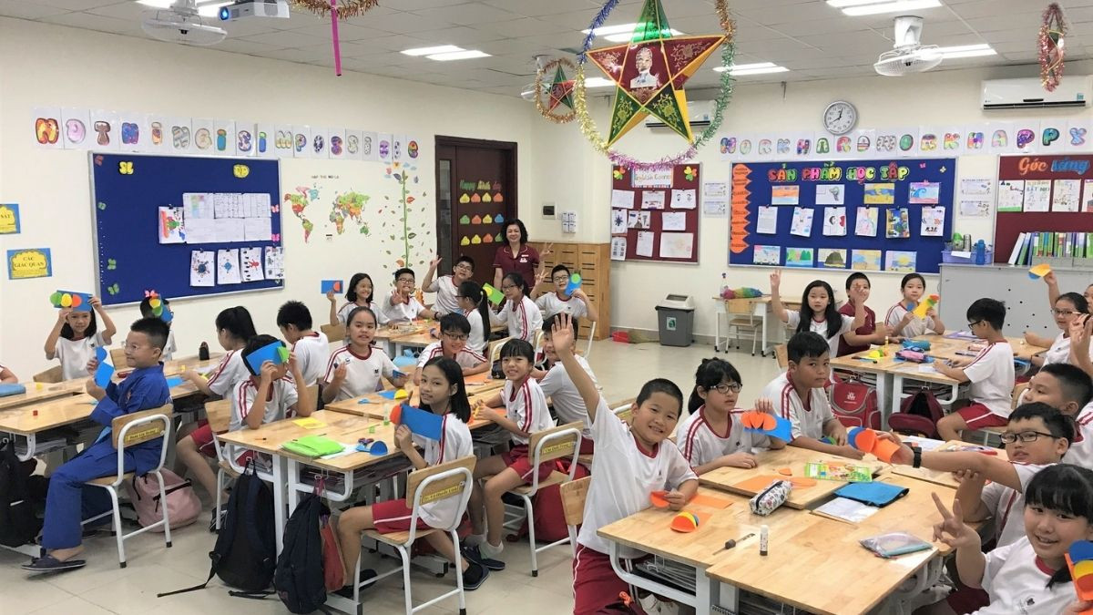 Trang trí lớp học tiểu học đẹp nhất