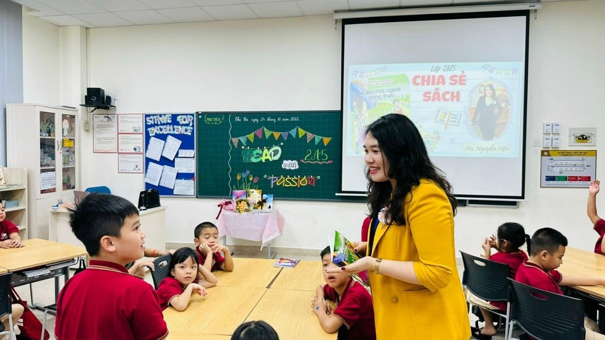 Mẫu trang trí lớp học tiểu học