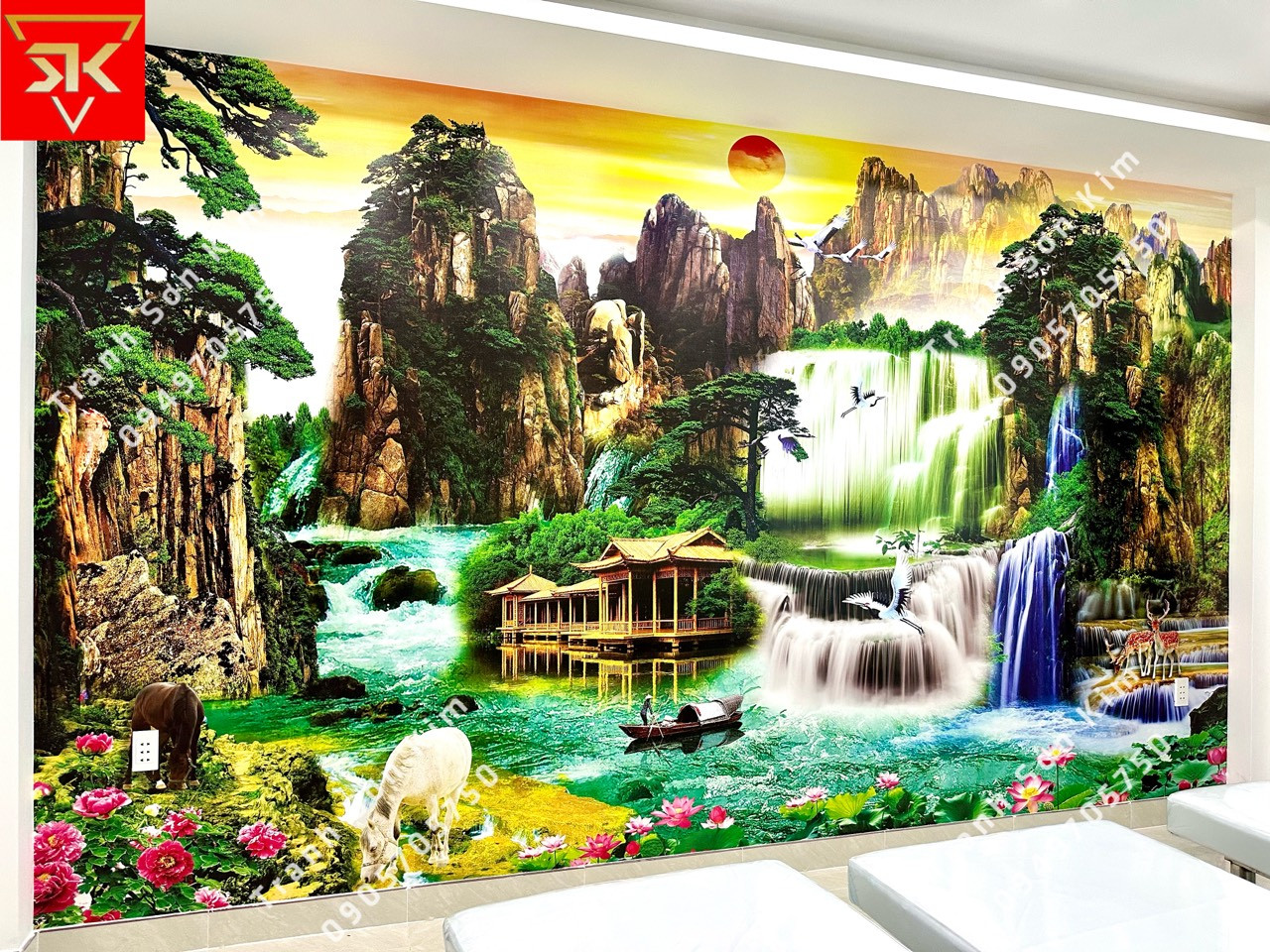 Tranh dán tường sơn thủy hữu tình tạo không gian thư giãn cho spa